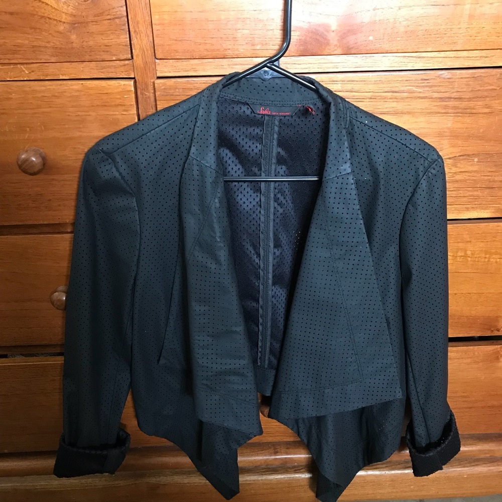 Sofia black shirt blazer